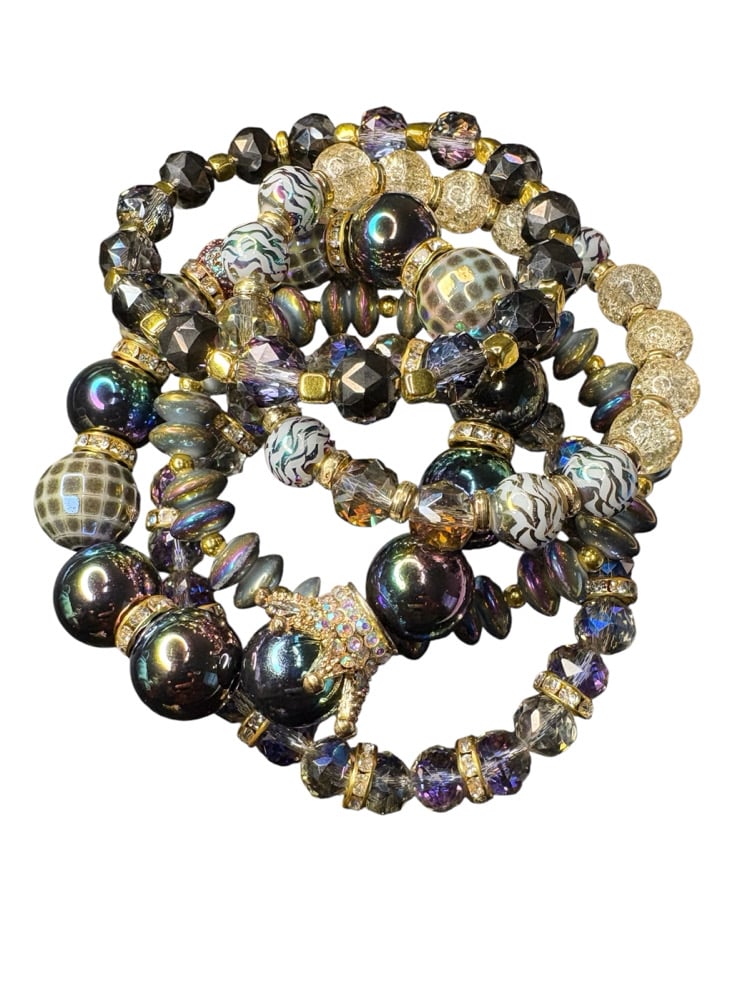 Image of Rich Crown Oil