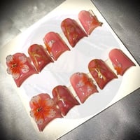 Image 3 of Floral Folarin 