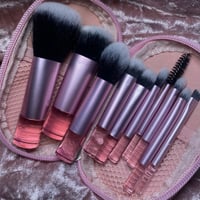 Image 4 of PINK Mini Brush Set.