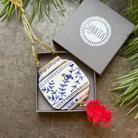 Image 3 of Bird Lantern Decoration