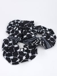 Image 4 of Keffiyeh Scrunchies Black Edition