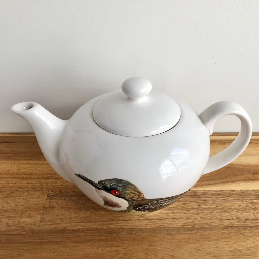 Eastern Spinebill Teapot