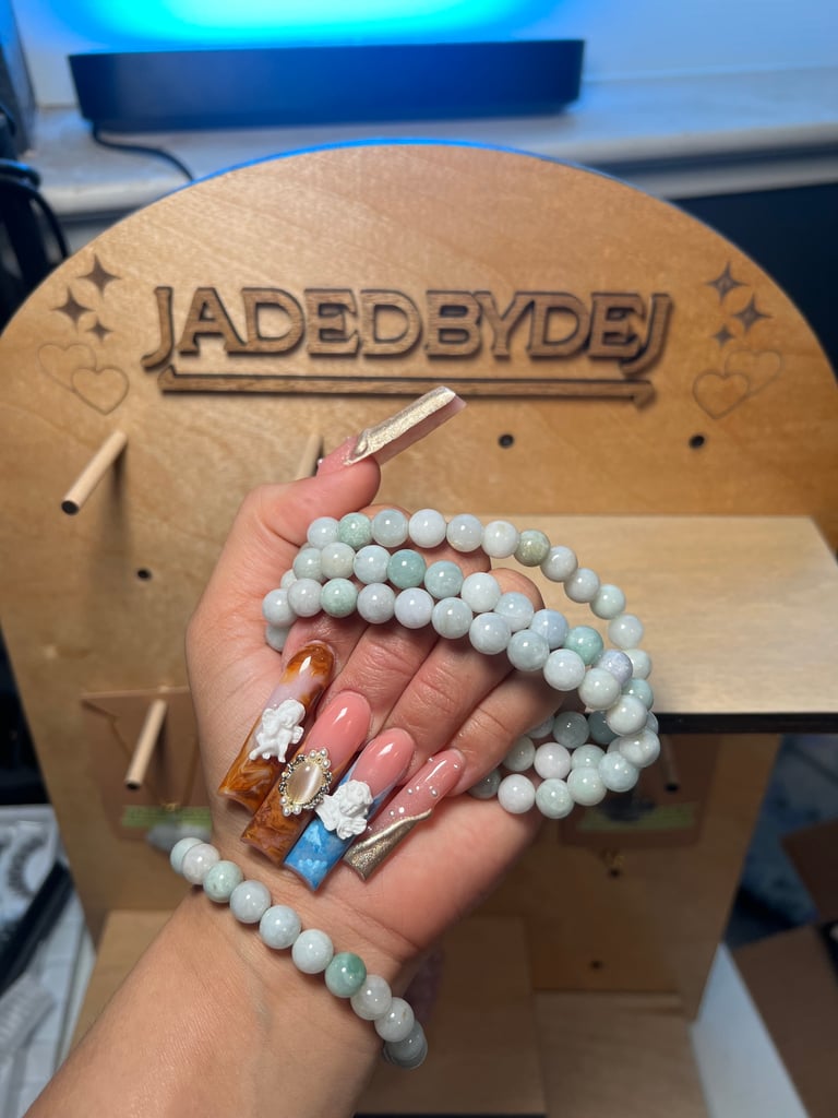 jade beaded bracelet 