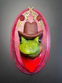 Mini Sculpture: Maroon Cowboy Frog