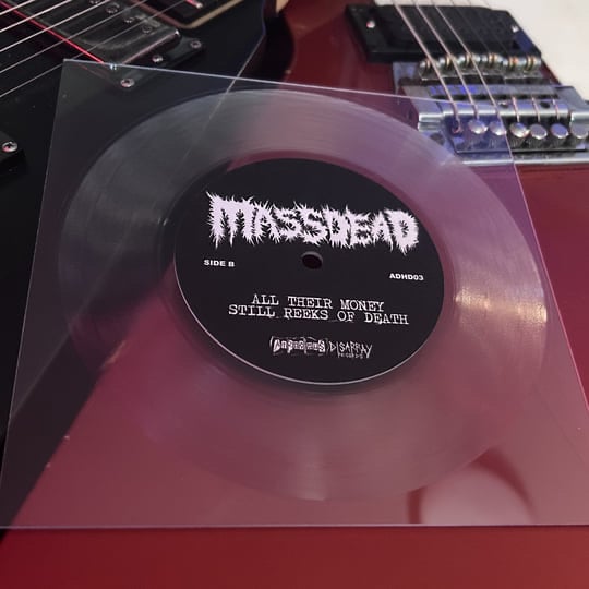 Massdead / Pollute “split” 7” Lathe /50