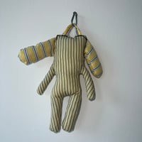 Image 2 of Hug Your Critters Keychain 1