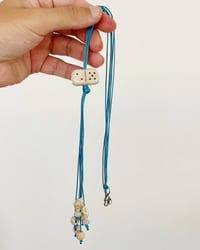 Image 2 of Simple collar | ‘Dominó’
