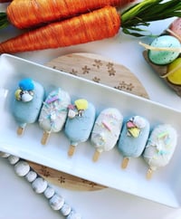 Easter Cakesicles