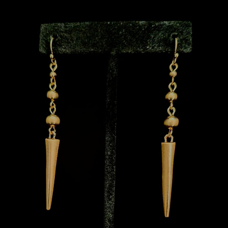 Image of Gold Pointy Pierced Earrings 