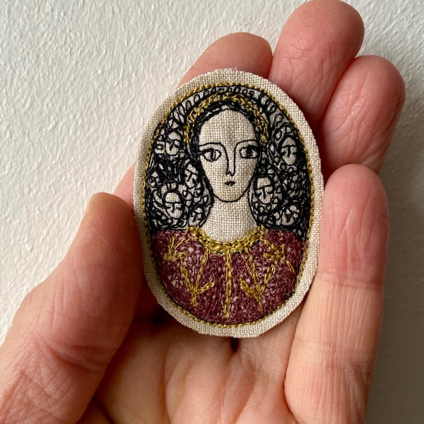 Image of Regal woman in damson and gold - smaller embroidery brooch 