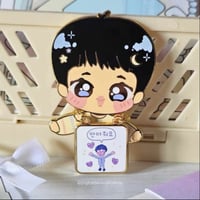 Image 1 of JIN'S FREE HUG PIN