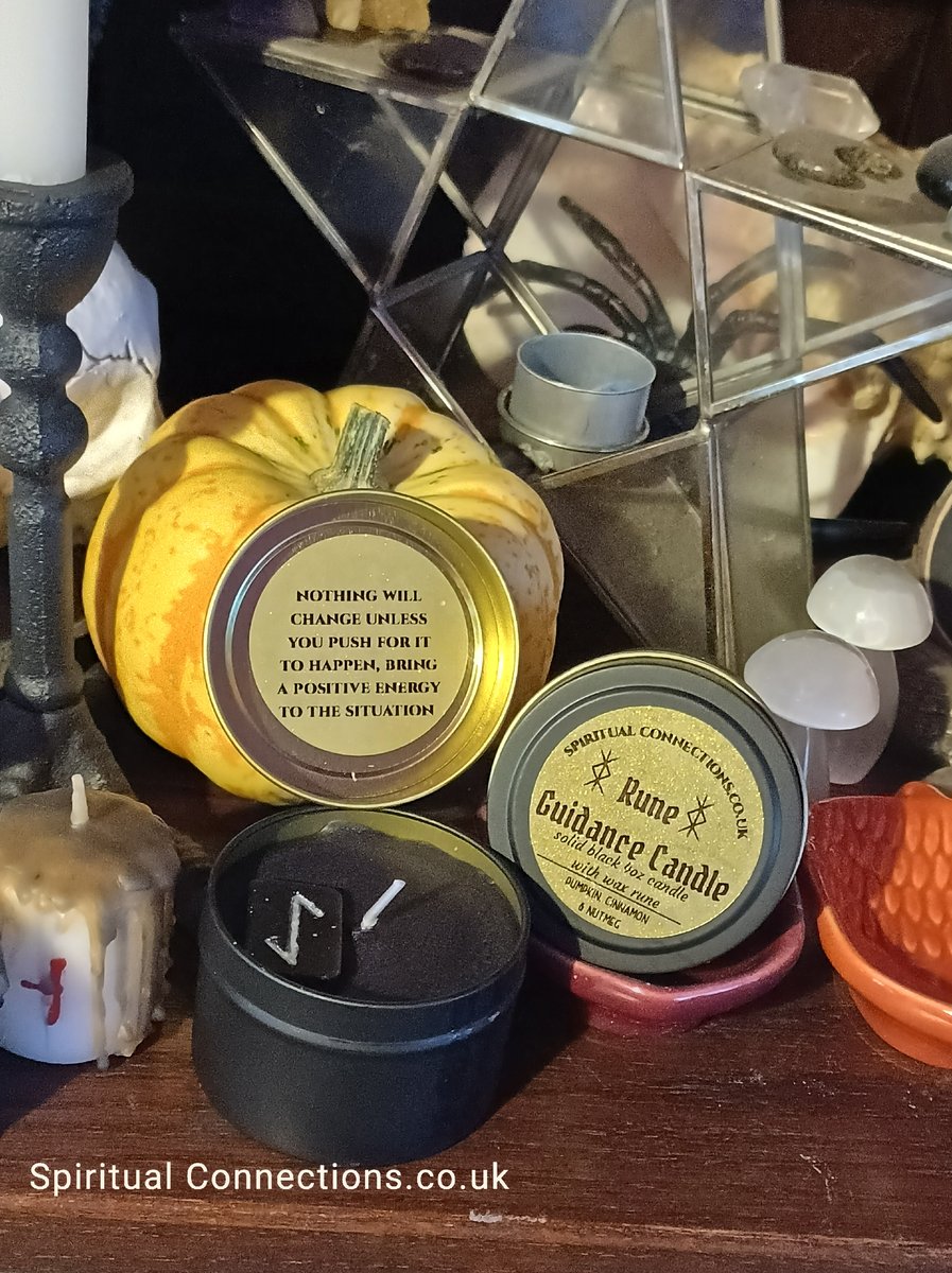 Rune guidance candle | Spiritual Connections