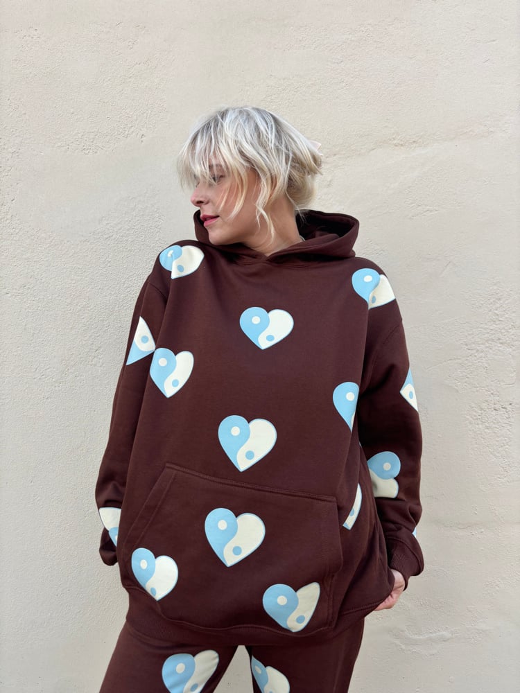 Image of Ying loves Yang brown winter edition 