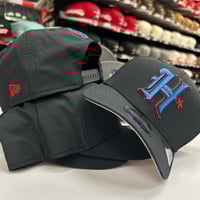 Image 1 of New Era 9Seventy SS stretch snap/ comfort fit 