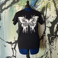 Image 1 of Tuve’hongnöm Butterfly Tee