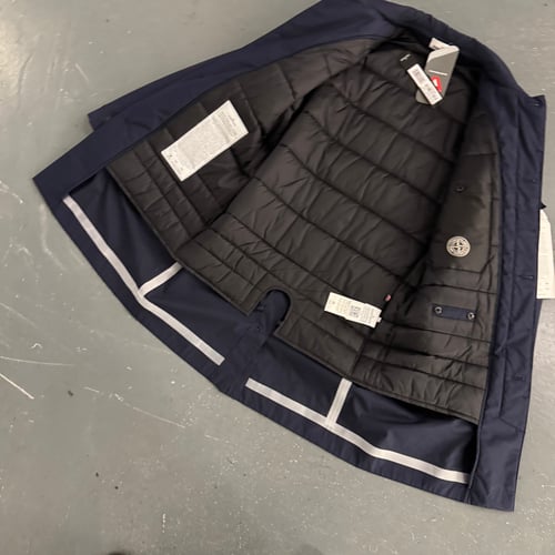 Image of BNWT AW 2017 Stone Island Water Repellent Supima Primaloft Coat, size medium 
