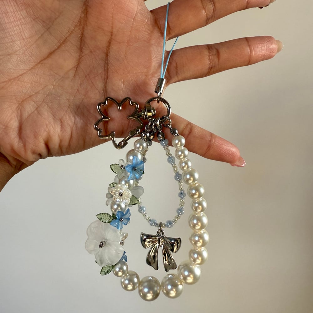 Image of Sea Breeze Charm