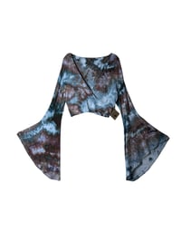 Image 2 of ♻️ UPCYCLED L Knit Bell Sleeve Crop Top in Moody Ice Dye