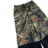 Image 3 of FLECKTARN Split Black Camo Pants