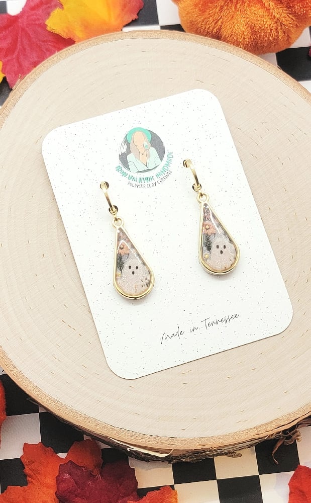 Image of Floral Ghost Framed Teardrops