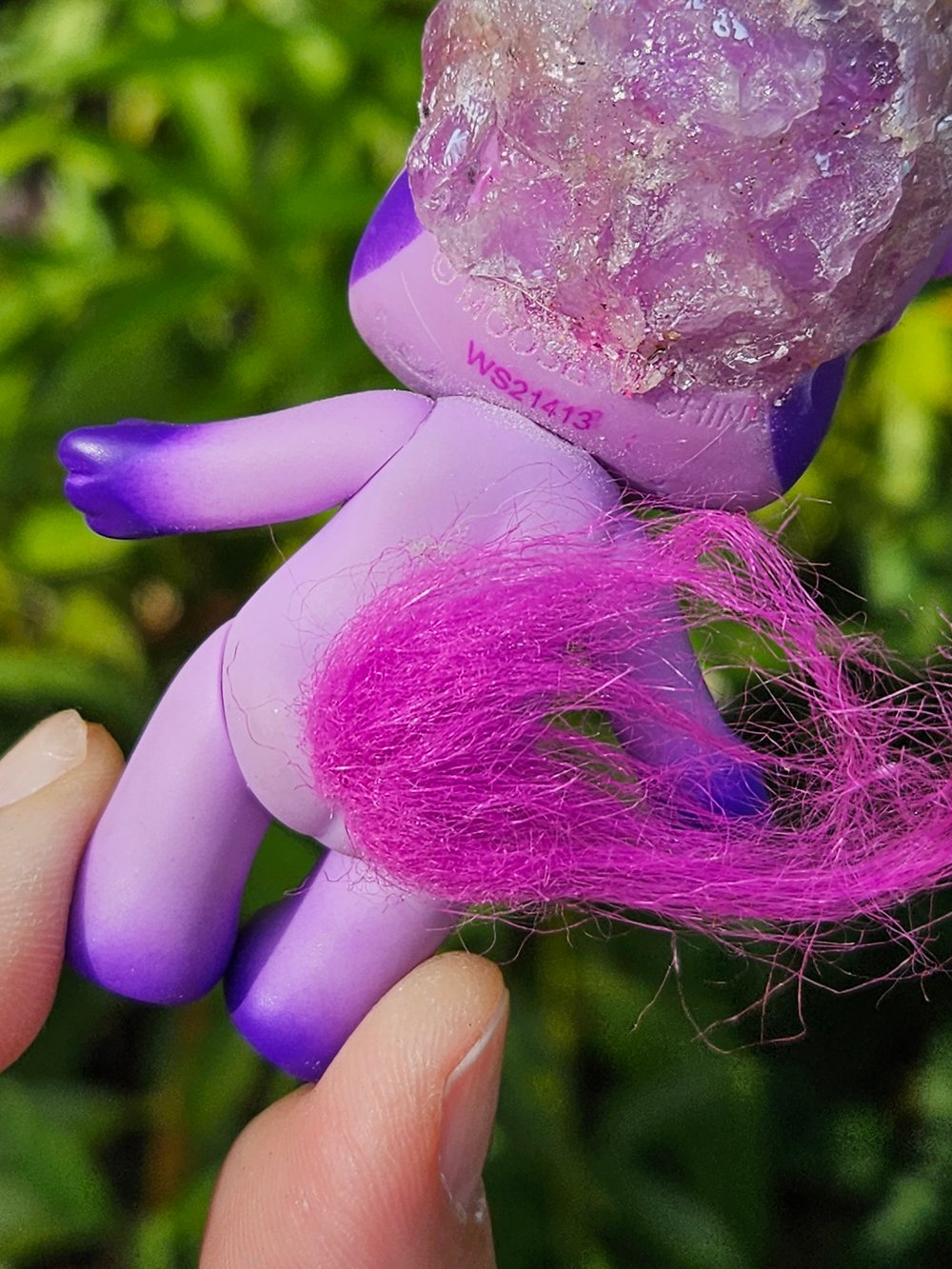 Amethyst Paw with Fluffy Tail ZELF 4"