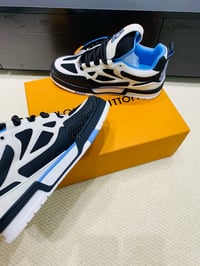 Image 10 of STAR GAZE RUNNERS