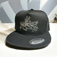 RYS GRAFFITI LEATHER PATCH MESH BACK TRUCKER