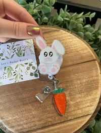 Bunny with dangle carrot 