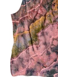 Image 4 of ♻️ UPCYCLED Petite S (6) Woven Top in Earthy Geode Ice Dye