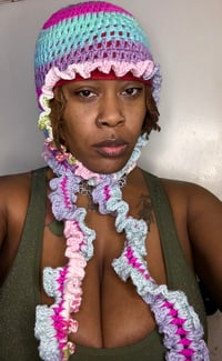 Image 1 of mauve stinger 