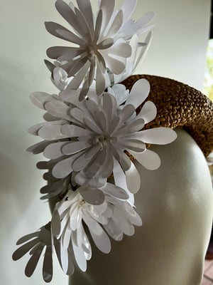 Image of Natural straw bandeau w white flowers 