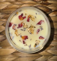 Skin smoothing body balm