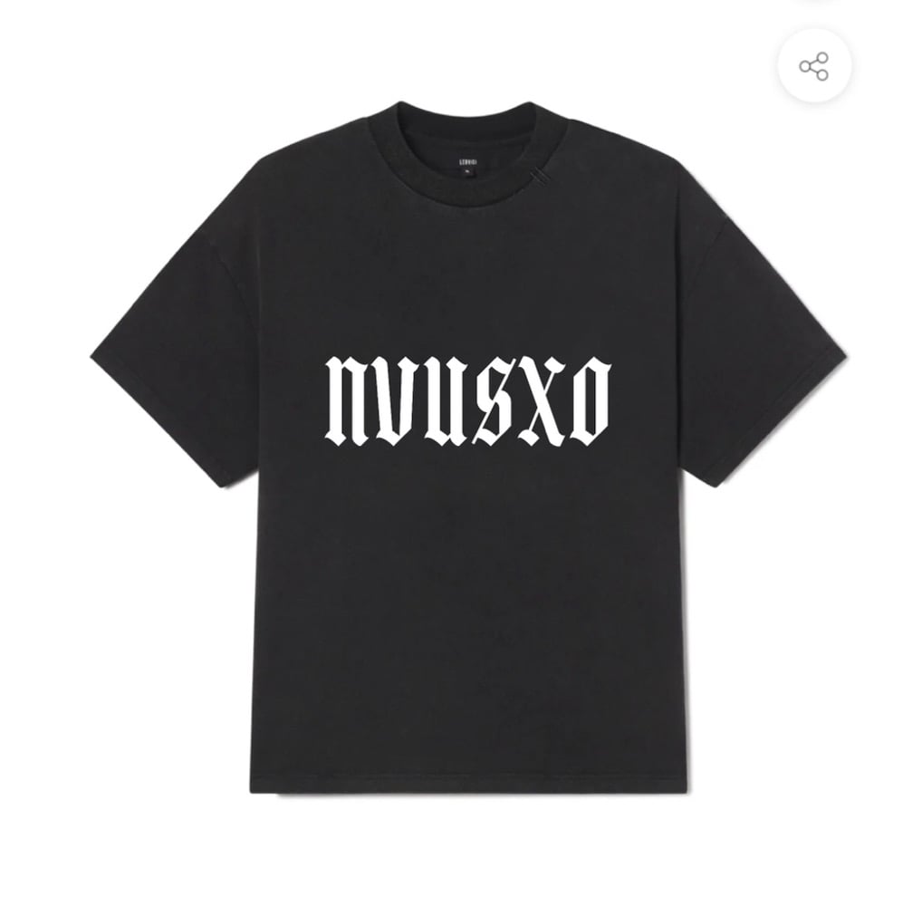 Image of NVUSXO 26 B&W T-SHIRT 