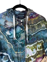 Image 3 of ♻️ UPCYCLED S 100% Linen Hooded Jacket in Deep Geode Ice Dye