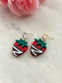 Image 5 of  Chocolate covered strawberries