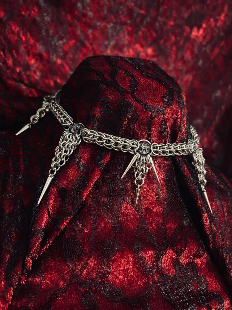 Image of 𝔎𝔬𝔞𝔩𝔢𝔪𝔬𝔰