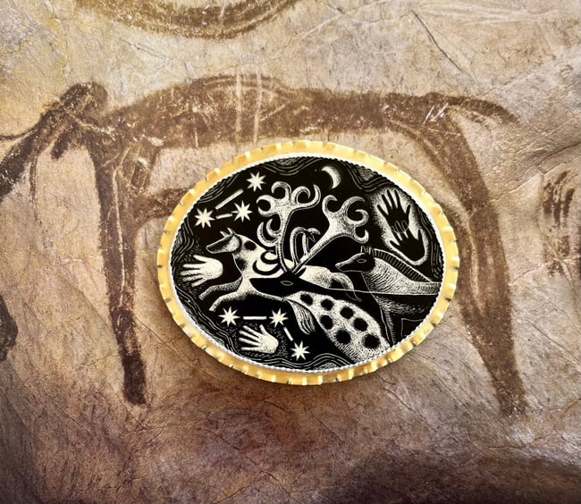 LARGE DISTANT ECHOES BROOCH