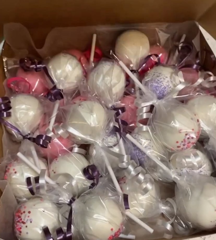 Image of Cake Pops (dozen packs) 