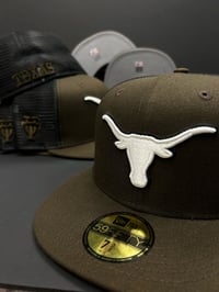 Image 2 of New Era 59Fifty Trucker  Walnut Brown / Black Mesh 🤘🤘🤘