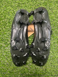 Image 5 of Asics Testimonial 4 IT