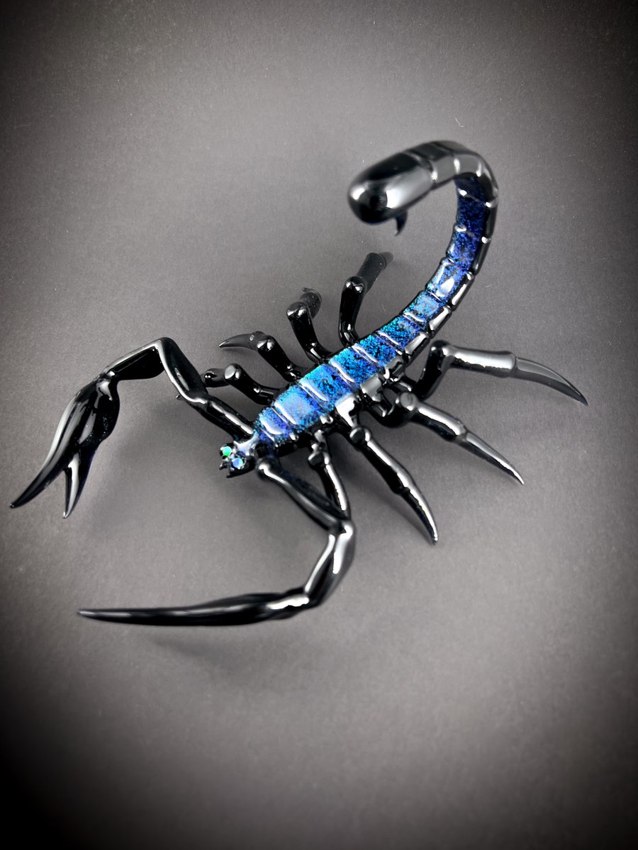 Image of Purple/Blue Dichroic Scorpion