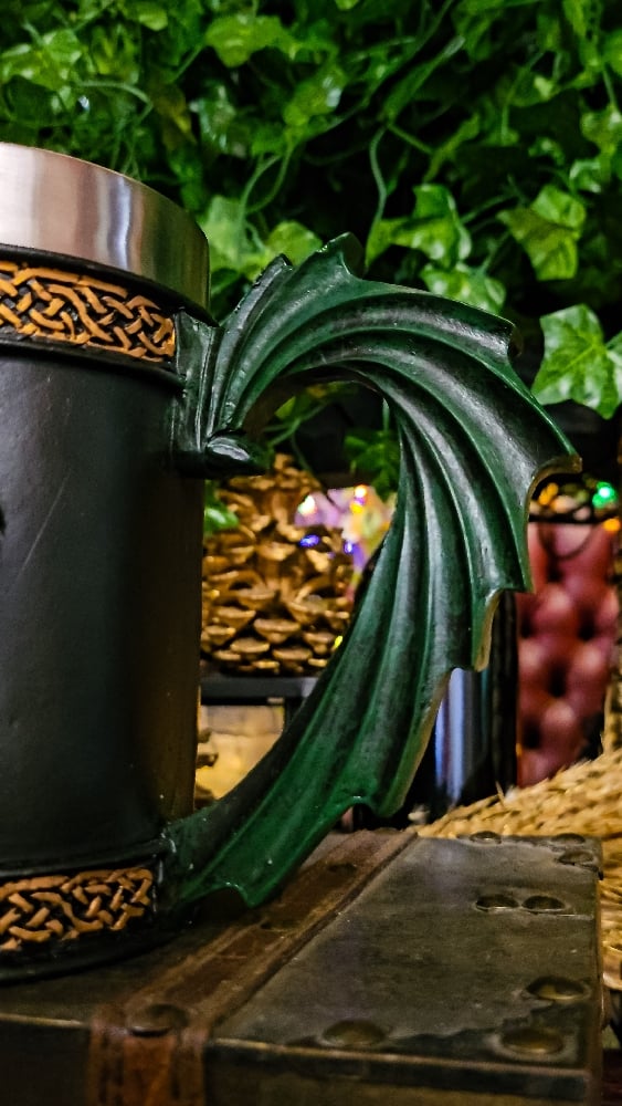 👑The Armored Kingdom Green Dragon Scale & Steel Mug