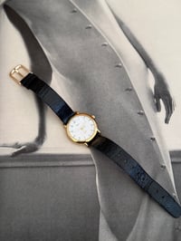 Image 2 of Beautiful Vintage Classic Round Dial Ladies Black Leather Watch 
