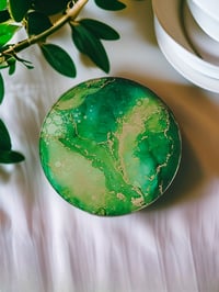 Image 2 of Set of 4 Epoxy Resin Art Coasters 'The Adventurine'