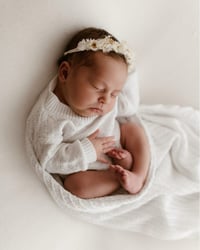 Image 1 of Wispy Daisy Halo