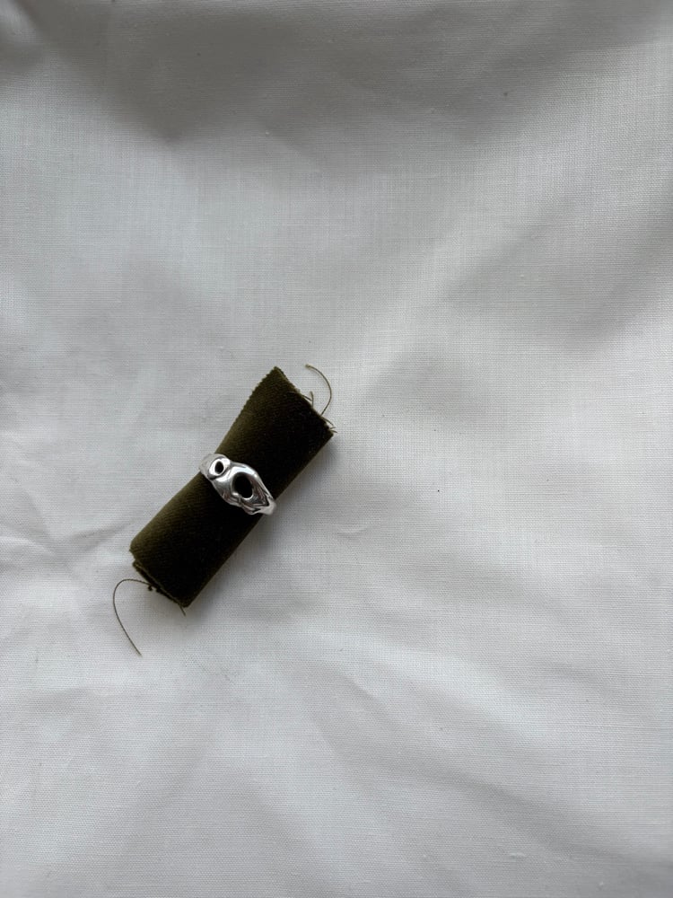 Image of THE MOLTON ONE