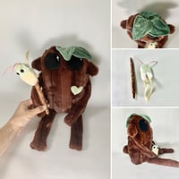 LIGHT MY WAY - Barkly the leaf shiner and Bobble the firefly