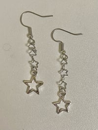 Image 2 of star chain earrings 
