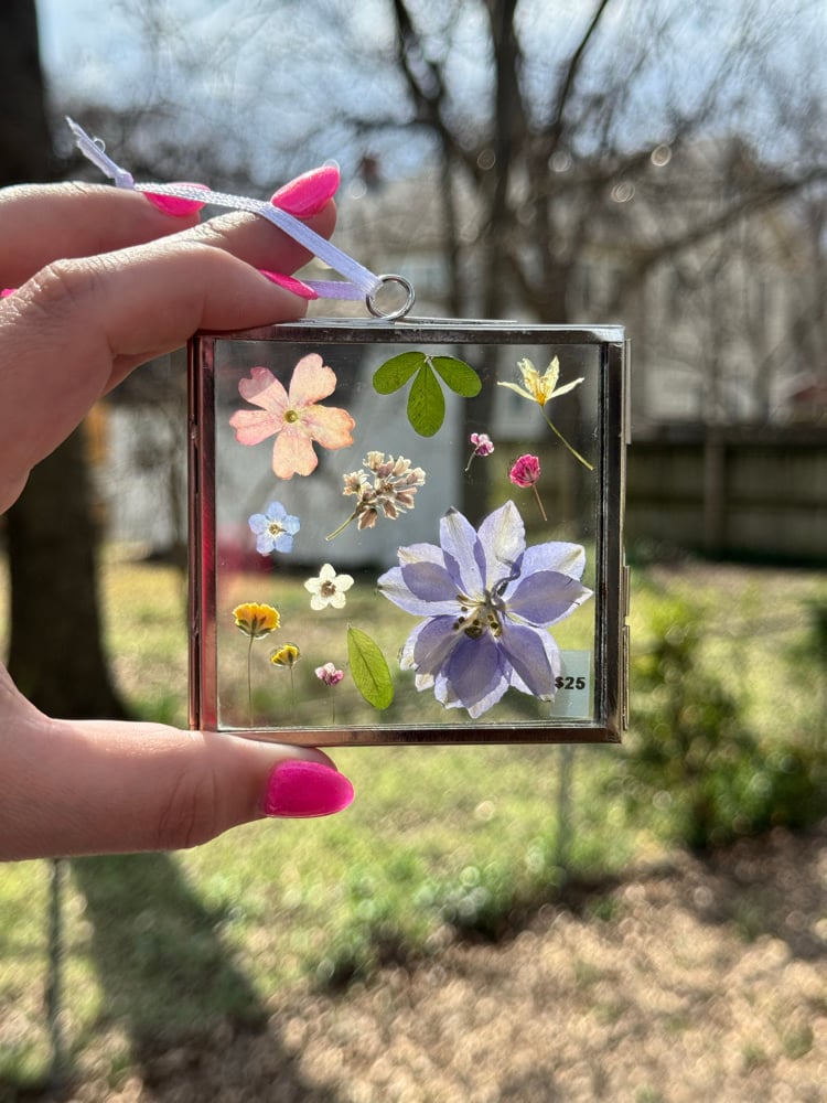 Image of Dried & Pressed Floral Frames