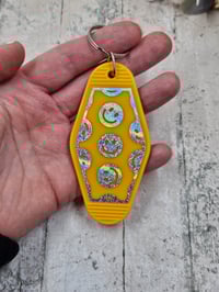 Image 2 of Smiley Retro Motel Keychain